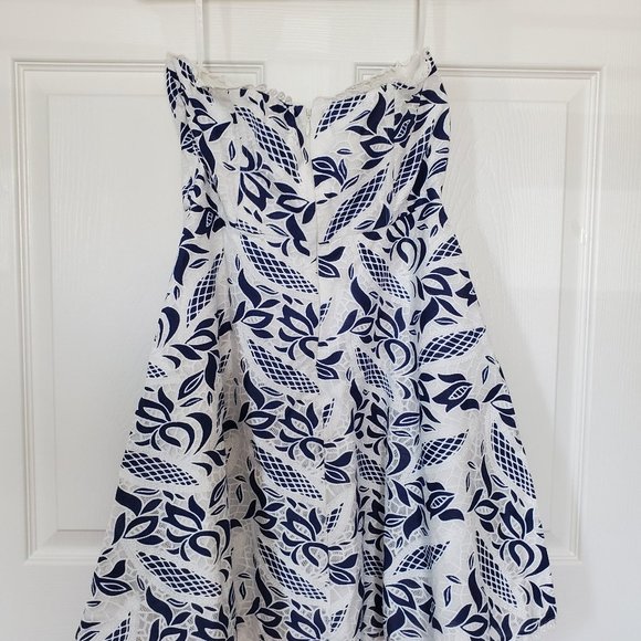 ModCloth Color, Texture, Flatter Mini Dress in Navy Blue and White - Size M - Picture 8 of 9